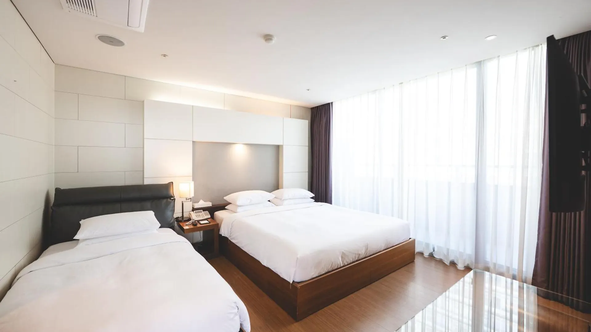 Sunset Hotel Busan