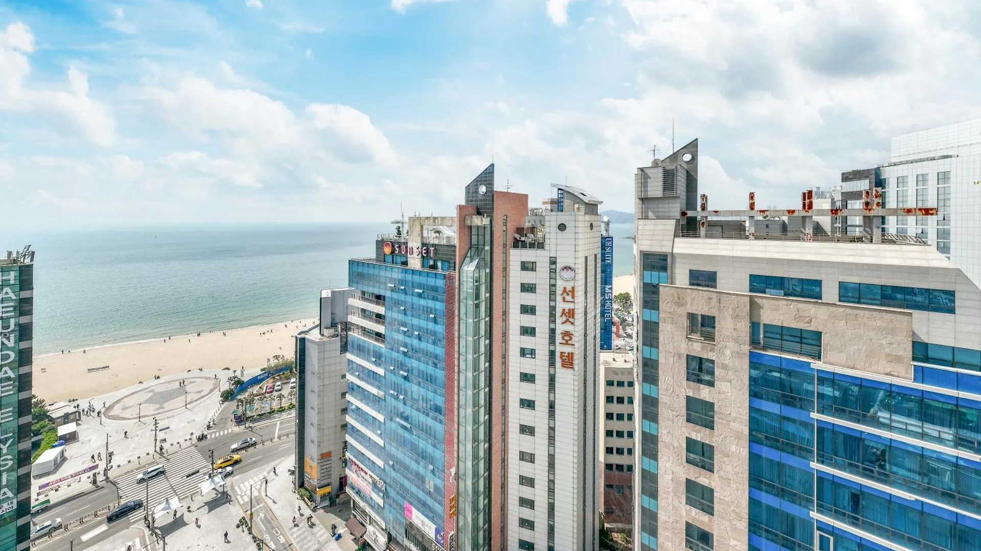 Sunset Hotel Busan 3*,