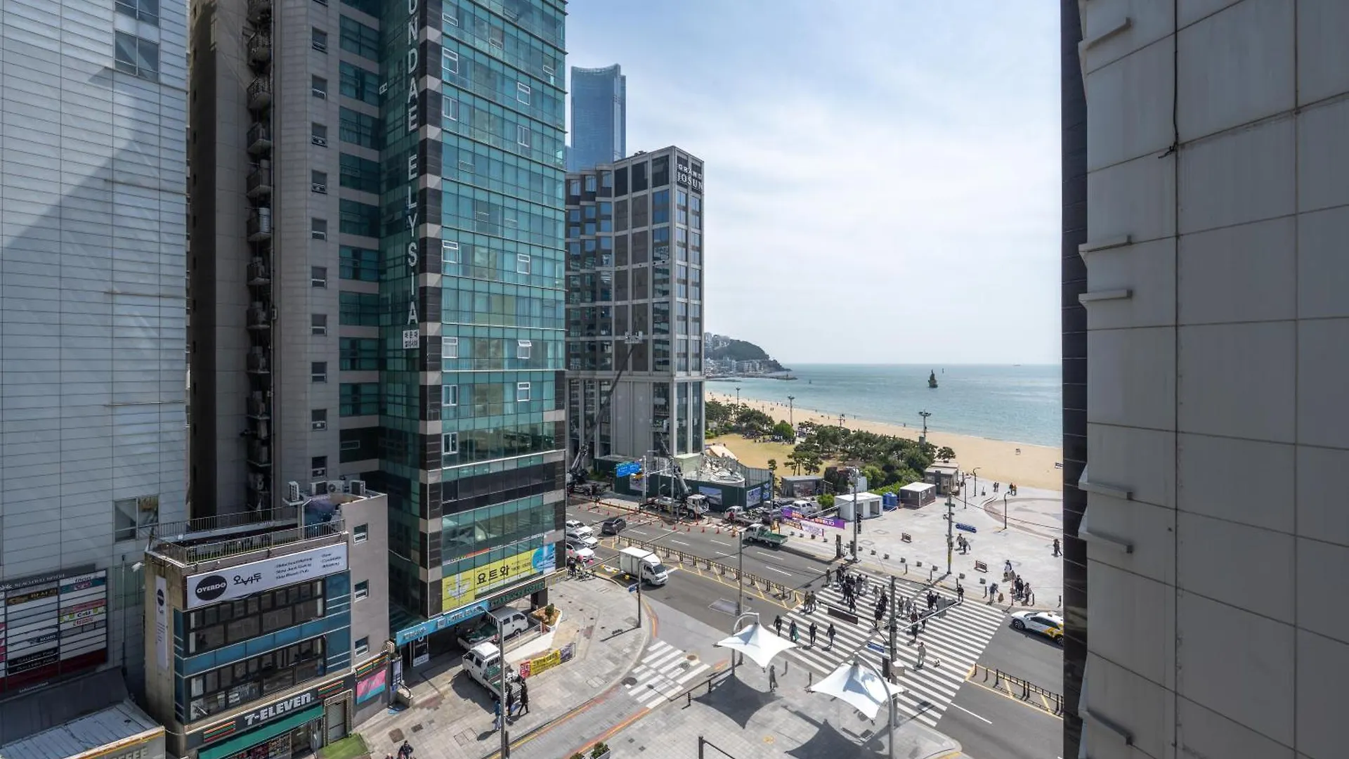 Sunset Hotel Busan 3*,