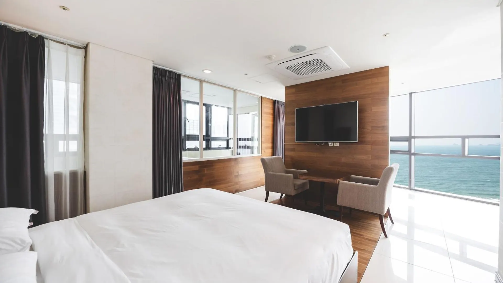 Sunset Hotel Busan