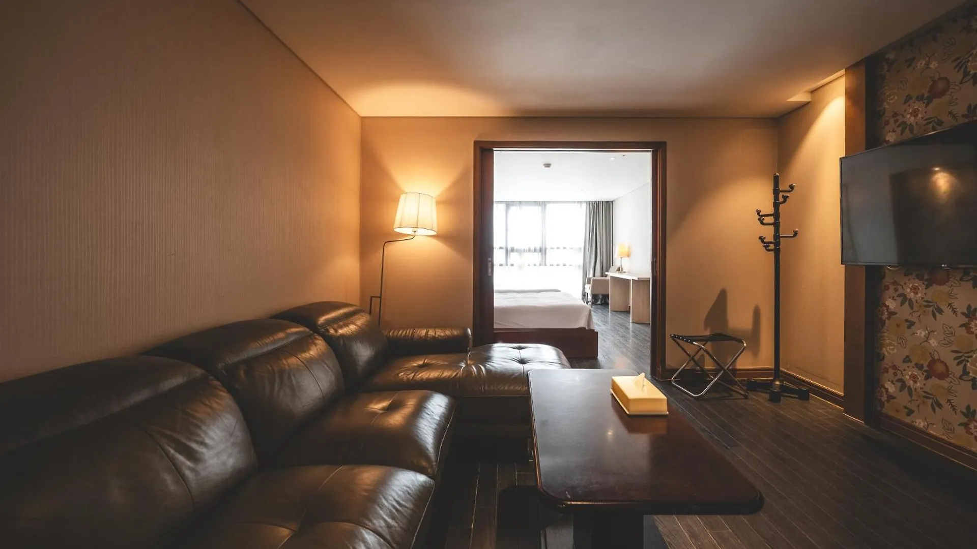 Sunset Hotel Pusan