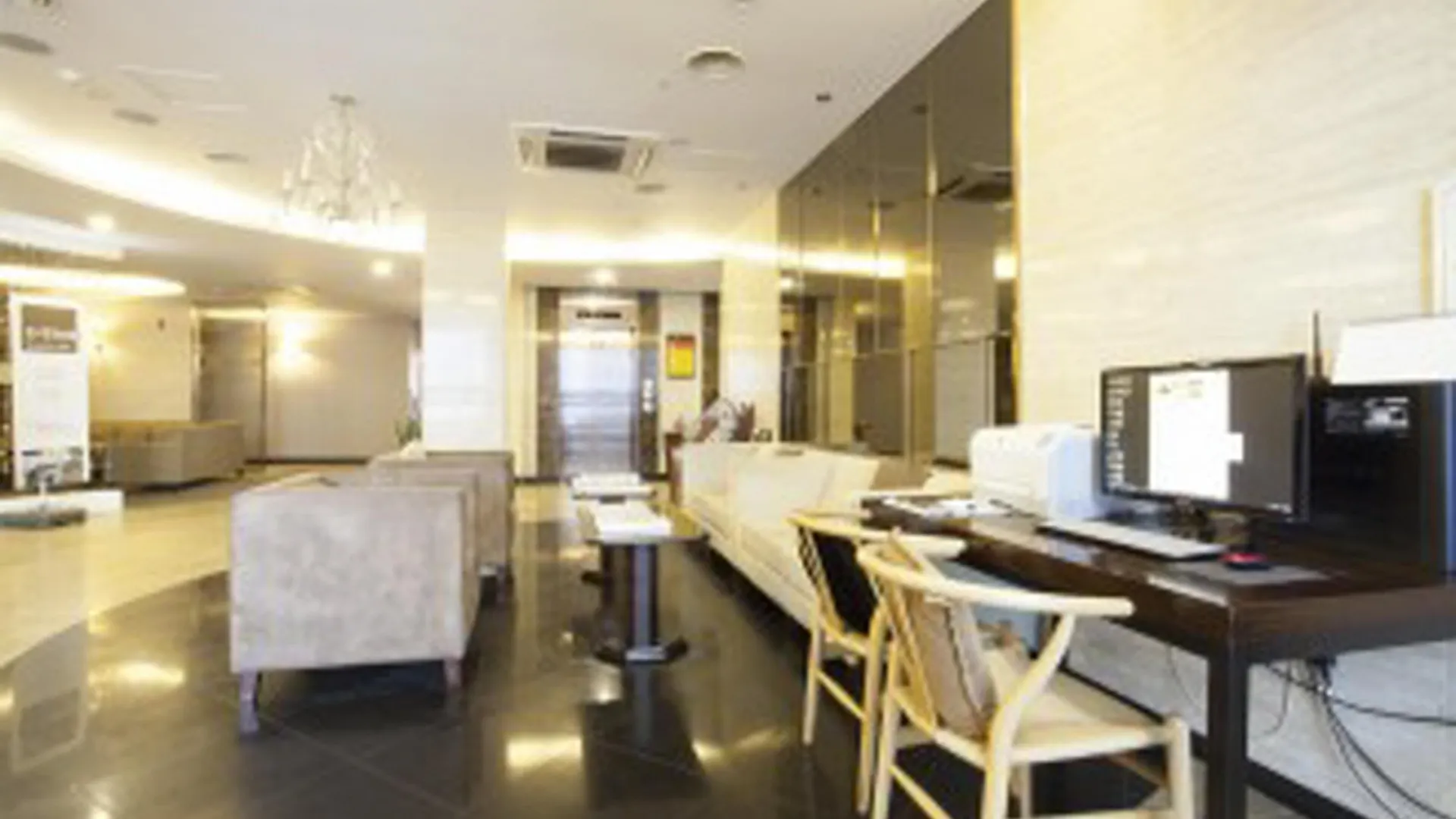 Sunset Hotel Busan 3*,