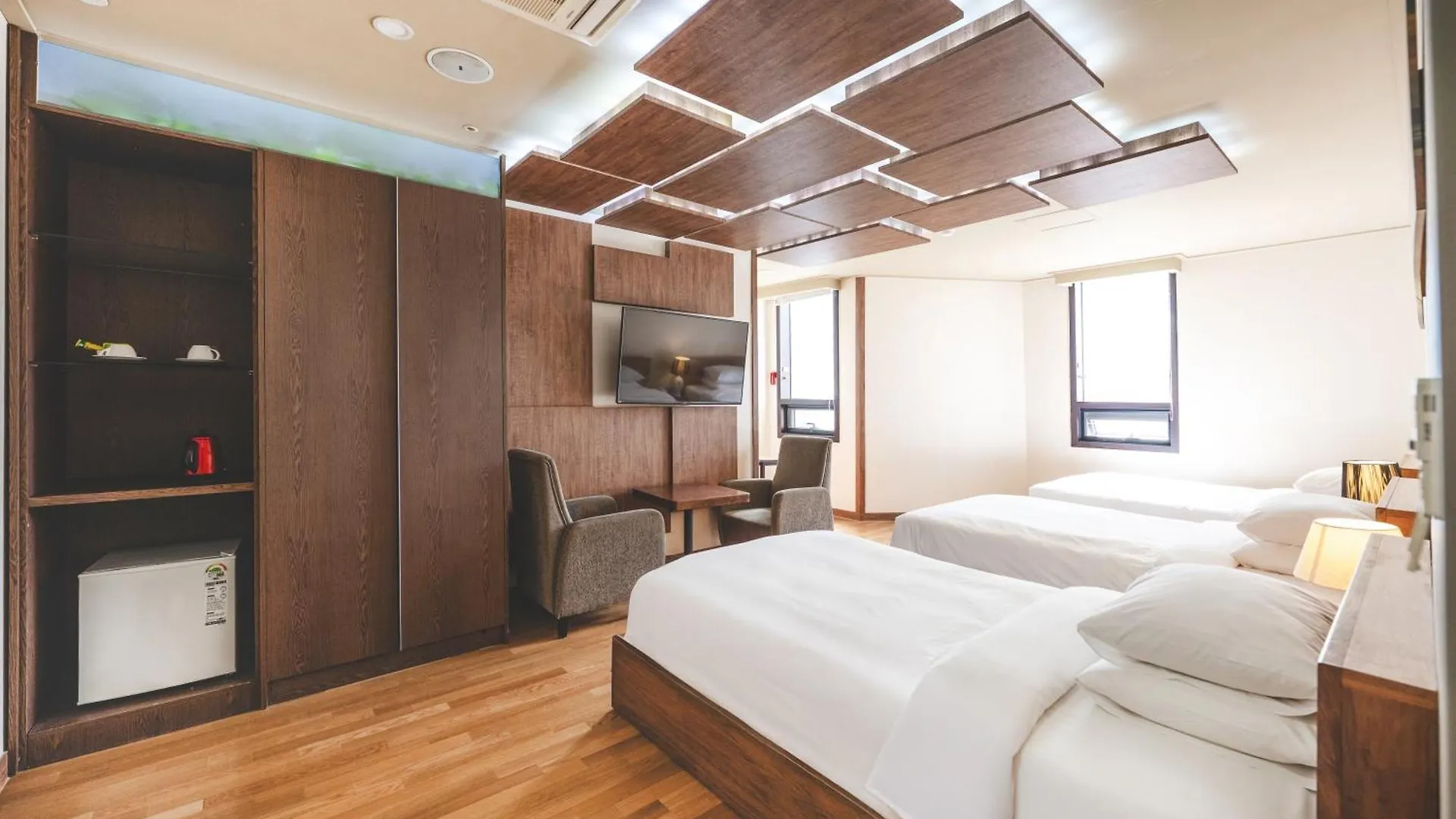 Sunset Hotel Busan